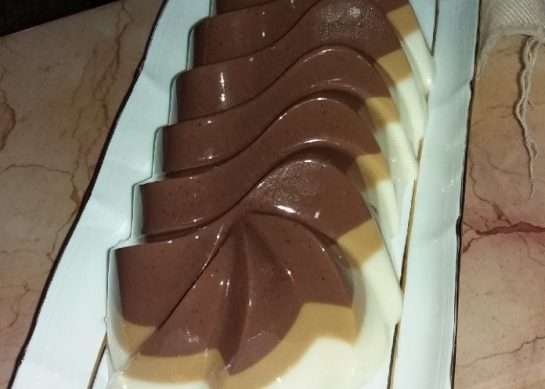 طرز تهیه پاناکوتا سه رنگ قالبی با ژلاتین مخصوص مهمانی