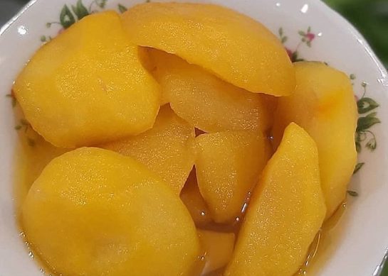 طرز تهیه کمپوت سیب بدون شکر رژیمی و عالی با عسل_رستوران یاب