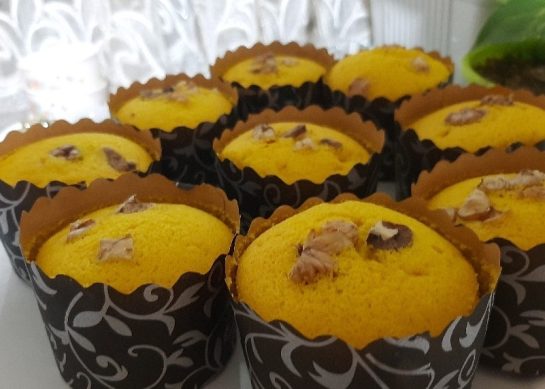 طرز تهیه کاپ کیک زعفرانی خوش عطر و خوشمزه برای مهمانی_رستوران یاب