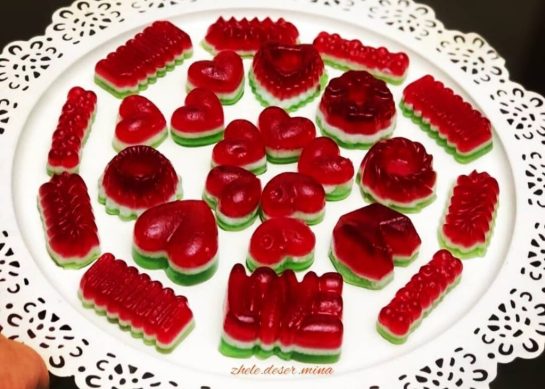 طرز تهیه پاستیل یلدایی کشدار و بازاری به روش خانگی_رستوران یاب