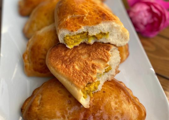 طرز تهیه نان فطیر مغزدار خانگی (ایشلی فطیر) نرم و خوشمزه_رستوران یاب