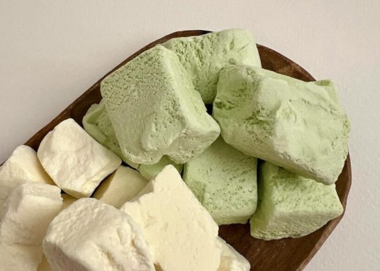 طرز تهیه بستنی خشک خانگی بدون دستگاه پفکی و نرم مناسب پذیرایی_رستوران یاب