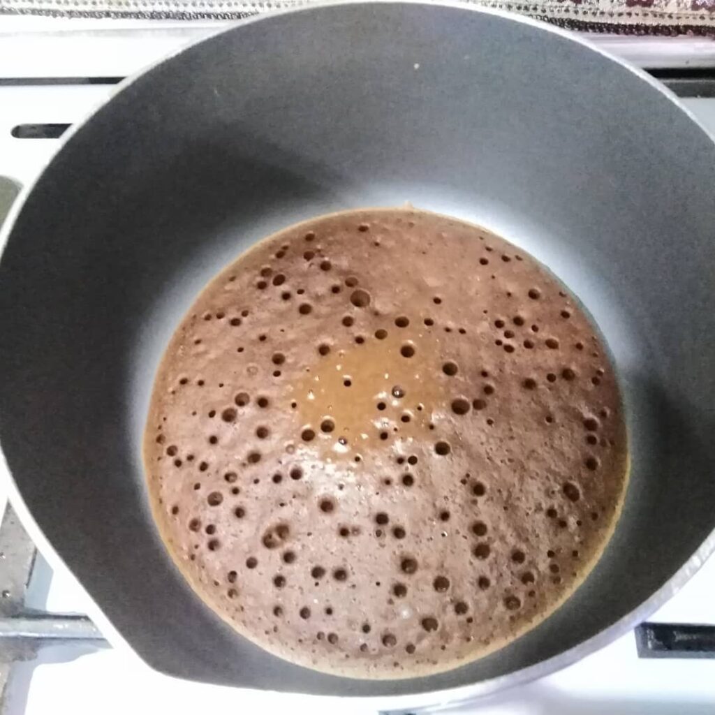 طرز تهیه پنکیک رژیمی بدون شکر با شیره انگور و ارده(مقوی ترین صبحانه)_رستوران یاب