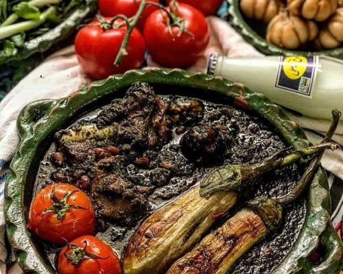 طرز تهیه خورشت قورمه سبزی گیلانی