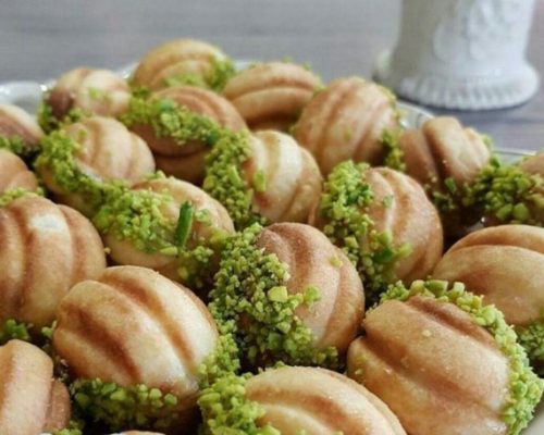 طرز تهیه شیرینی باقلوا روسی